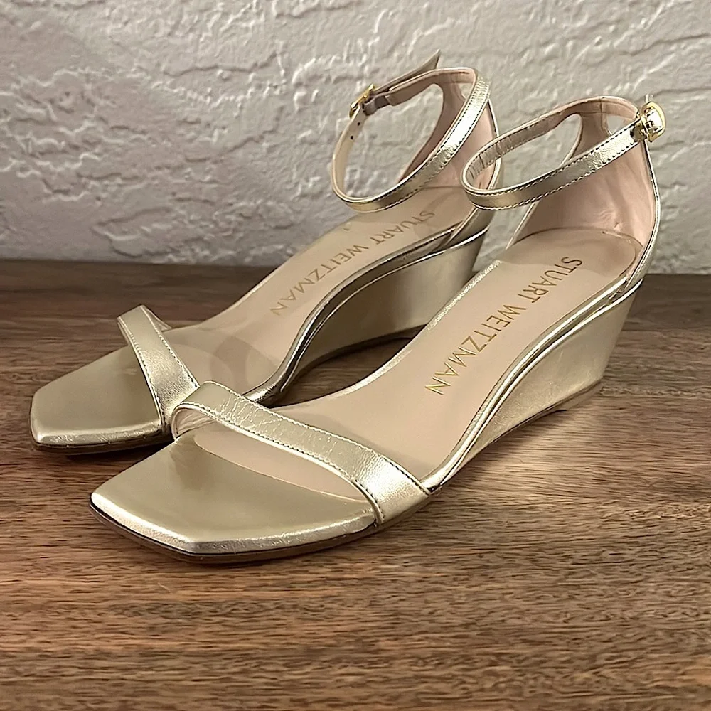 Stuart Weitzman Nudistcurve 50 Wedge